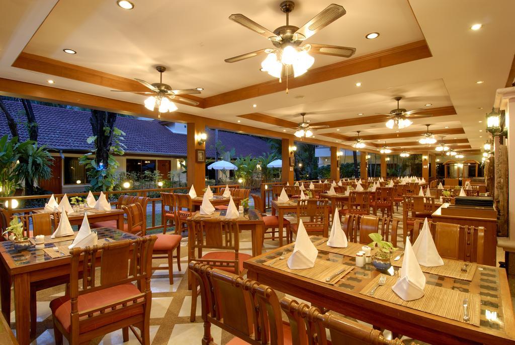 Horizon Patong Beach Resort And Spa Exterior photo